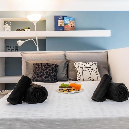 Duomo In 8 Stops Suite Deluxe Loft Milano Dış mekan fotoğraf