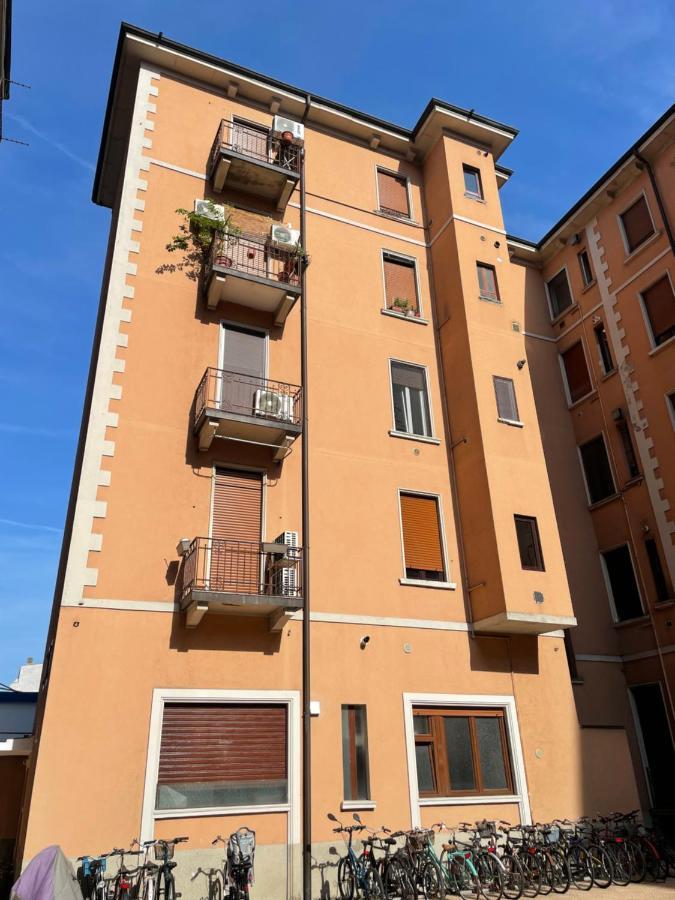 Duomo In 8 Stops Suite Deluxe Loft Milano Dış mekan fotoğraf